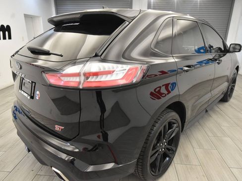 Used 2021 Ford Edge ST w/ Equipment Group 401A AWD/4WD image 5