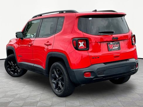 Used 2023 Jeep Renegade Altitude AWD/4WD image 4