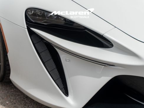 New 2026 McLaren Artura RWD image 18