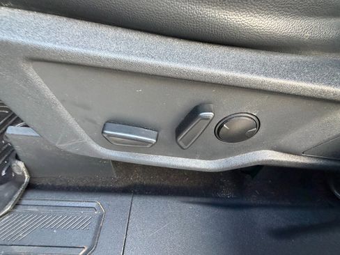 Used 2022 Ford Bronco Badlands image 10