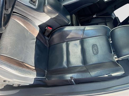 Used 2014 Jeep Grand Cherokee Overland w/ Advanced Technology Group image 19