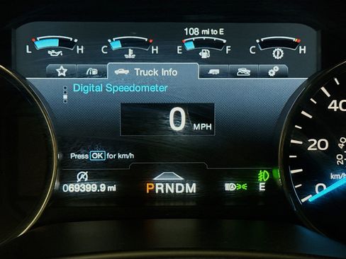 Used 2020 Ford F150 Lariat w/ Equipment Group 502A Luxury image 16