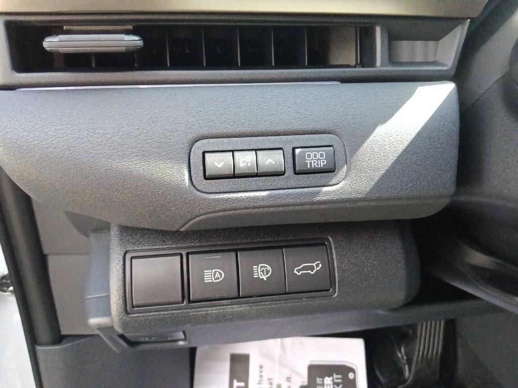 New 2026 Toyota bZ FWD image 17