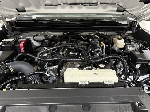 Used 2024 Toyota Tacoma SR5 image 24