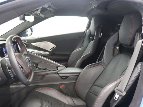 Used 2021 Chevrolet Corvette Stingray Premium Cpe w/ Z51 Performance Package RWD image 16