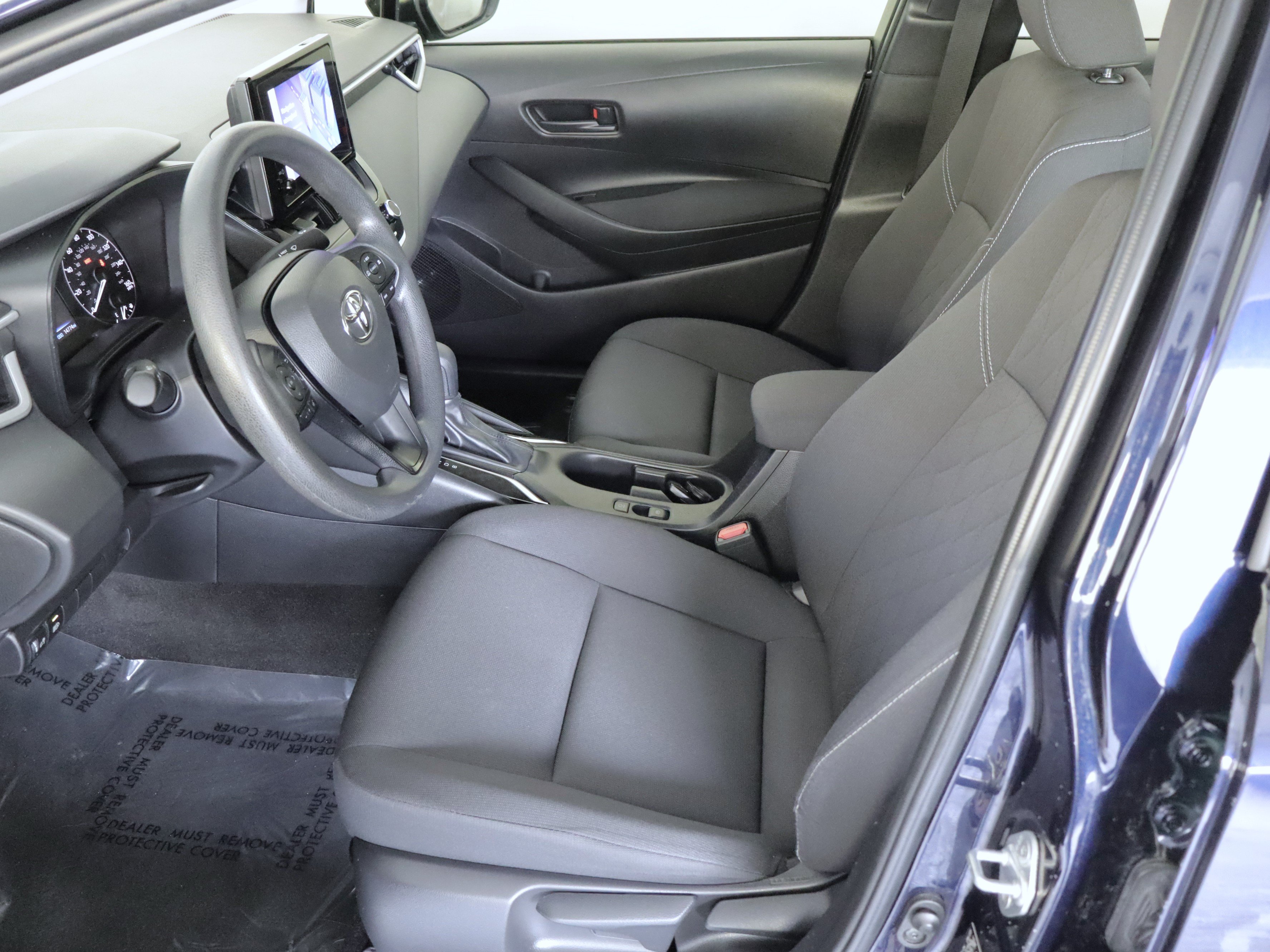 Used 2024 Toyota Corolla LE FWD image 7
