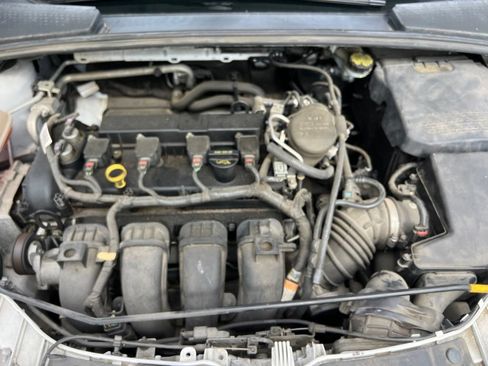 Used 2013 Ford Focus SE FWD image 12