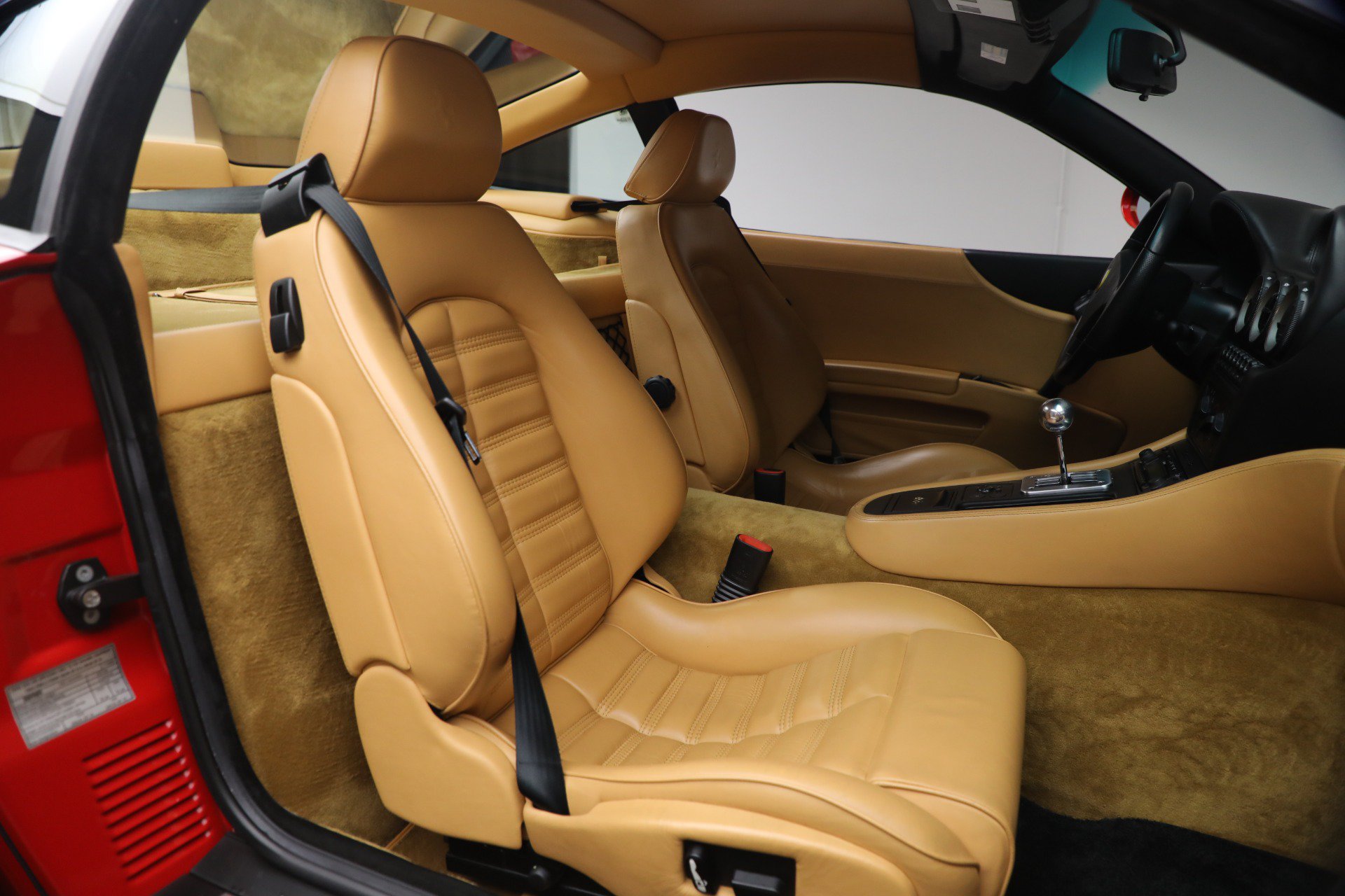 Used 2000 Ferrari 550 Maranello Coupe RWD image 17