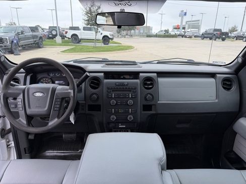Used 2014 Ford F150 XL w/ Equipment Group 101A Mid image 19