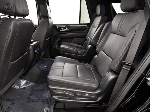 Used 2024 Chevrolet Tahoe RST w/ Luxury Package AWD/4WD image 15