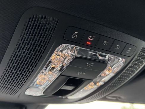 Used 2023 Mercedes-Benz CLA 250 4MATIC image 33