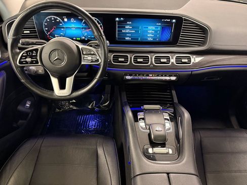 Used 2020 Mercedes-Benz GLS 450 4MATIC image 9