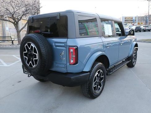 Used 2024 Ford Bronco Outer Banks image 5