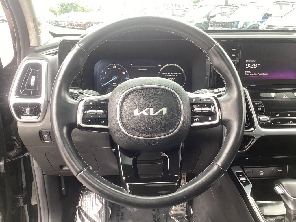 Used 2023 Kia Sorento SX AWD/4WD image 20
