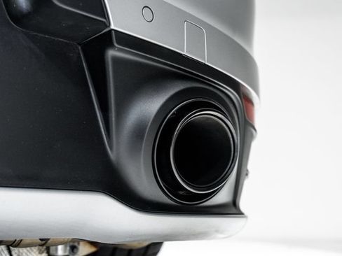Certified 2024 Porsche 911 Carrera T RWD image 38