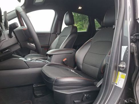 Used 2023 Ford Escape ST-Line w/ Tech Pack #1 AWD/4WD image 13