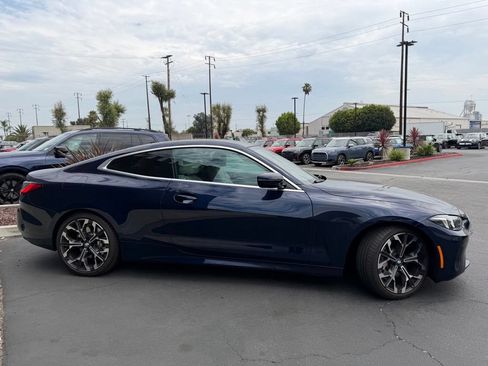 Used 2025 BMW 430i Coupe w/ Premium Package RWD image 9