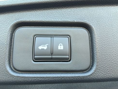 New 2026 Nissan Pathfinder SV AWD/4WD image 15