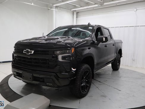 Used 2024 Chevrolet Silverado 1500 LT Trail Boss w/ LT Trail Boss Premium Package image 8