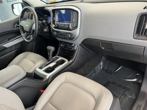 Used 2016 Chevrolet Colorado LT w/ LT Convenience Package RWD image 16