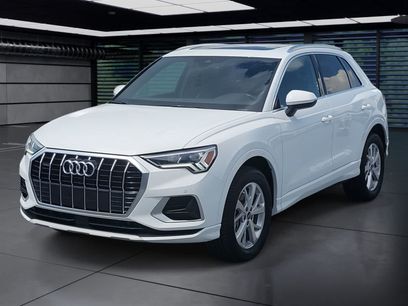 Certified 2024 Audi Q3 2.0T Premium w/ Convenience Package