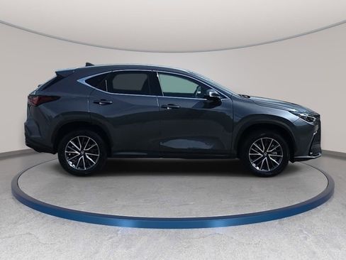 Used 2024 Lexus NX 250 FWD w/ Cold Area Package image 4