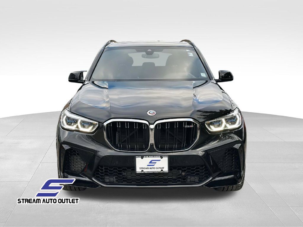 Used 2023 BMW X5 M w/ Executive Package AWD/4WD image 2