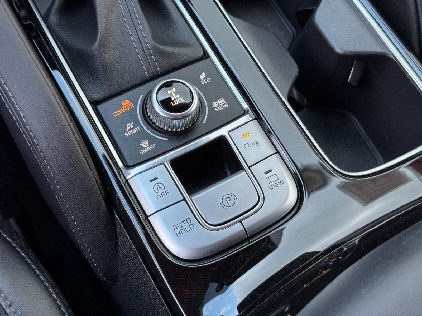 Used 2022 Kia Telluride SX w/ SX Prestige Package AWD/4WD image 33