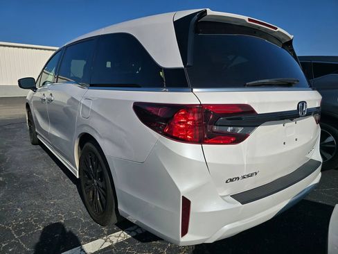 Used 2025 Honda Odyssey Sport-L image 5