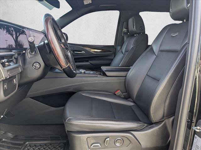 Used 2023 Cadillac Escalade ESV Luxury RWD image 12