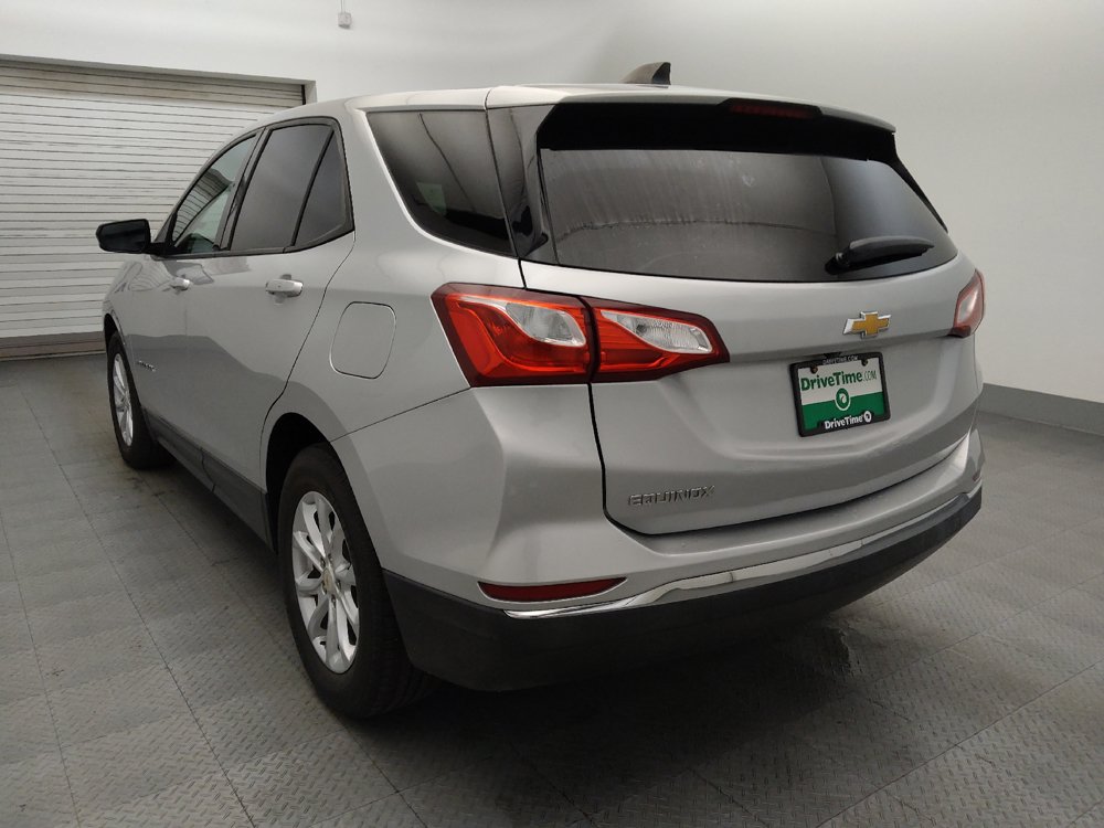 Used 2018 Chevrolet Equinox LS FWD image 5
