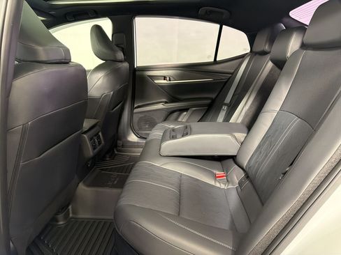 Used 2025 Toyota Camry XSE FWD image 21