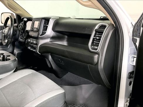 Used 2020 RAM 3500 Big Horn image 16