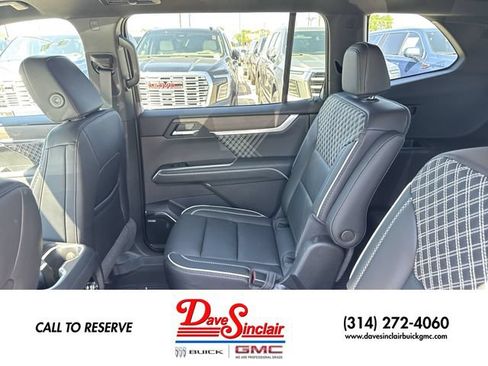 New 2026 GMC Acadia Denali w/ Super Cruise Package FWD image 23