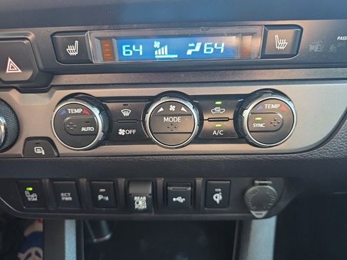 Used 2022 Toyota Tacoma TRD Pro image 29