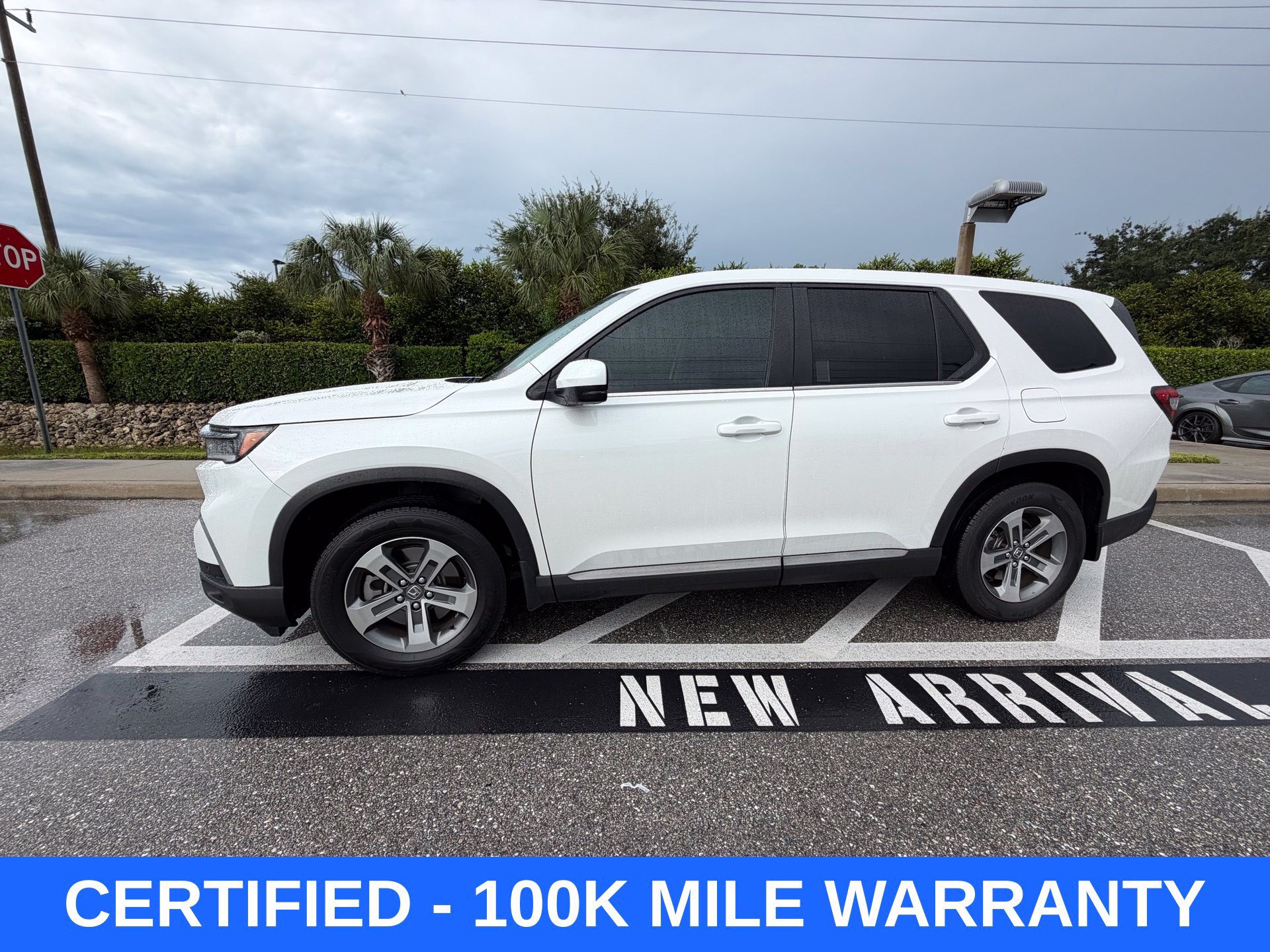Used 2025 Honda Pilot EX-L image 1