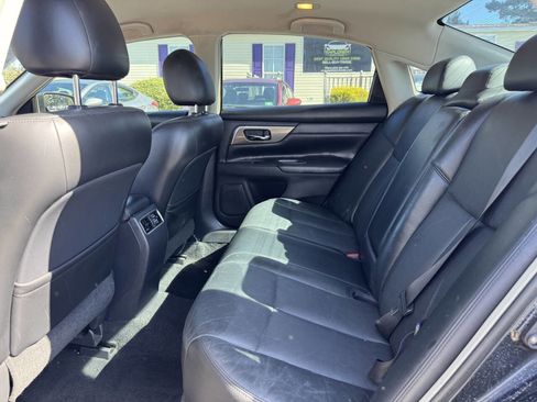 Used 2013 Nissan Altima 2.5 SL image 11