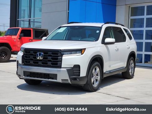 Certified 2026 Honda Pilot EX-L image 3