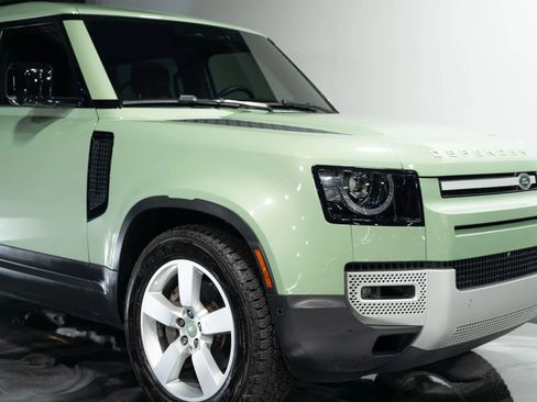 Used 2023 Land Rover Defender 110 75th Limited Edition image 5