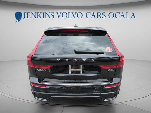 New 2026 Volvo XC60 B5 Ultra w/ Protection Package Premier image 4