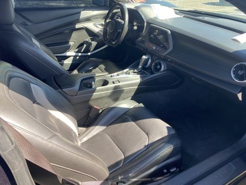 Used 2016 Chevrolet Camaro LT w/ RS Package RWD image 10