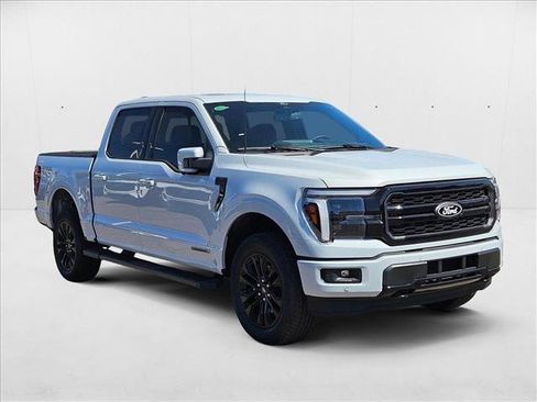 New 2025 Ford F150 Lariat w/ Equipment Group 501A Mid image 8