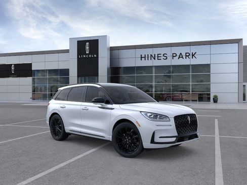 New 2026 Lincoln Corsair Reserve w/ Jet Appearance Package image 7