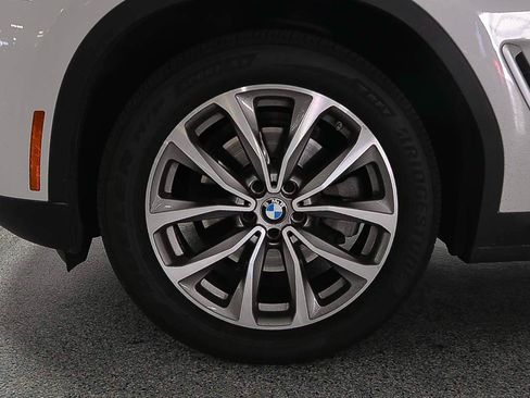 Used 2019 BMW X3 xDrive30i w/ Convenience Package AWD/4WD image 5