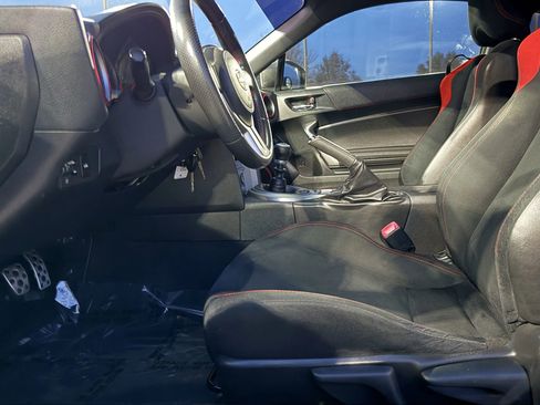 Used 2013 Scion FR-S image 17