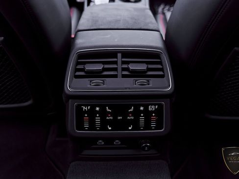Used 2024 Audi RS 7 Performance AWD/4WD image 72