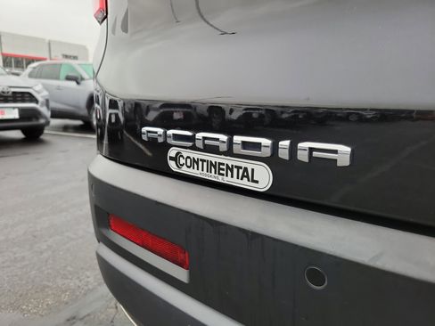 Used 2020 GMC Acadia AT4 w/ Driver Alert Package II image 9