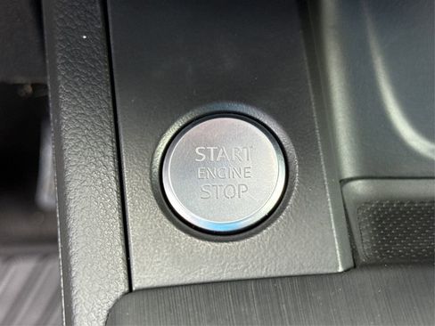 Used 2018 Audi A4 2.0T Premium Plus image 36