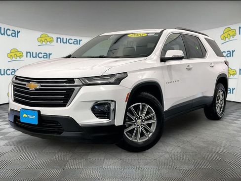 Used 2023 Chevrolet Traverse LT w/ LPO, Floor Liner Package AWD/4WD image 3