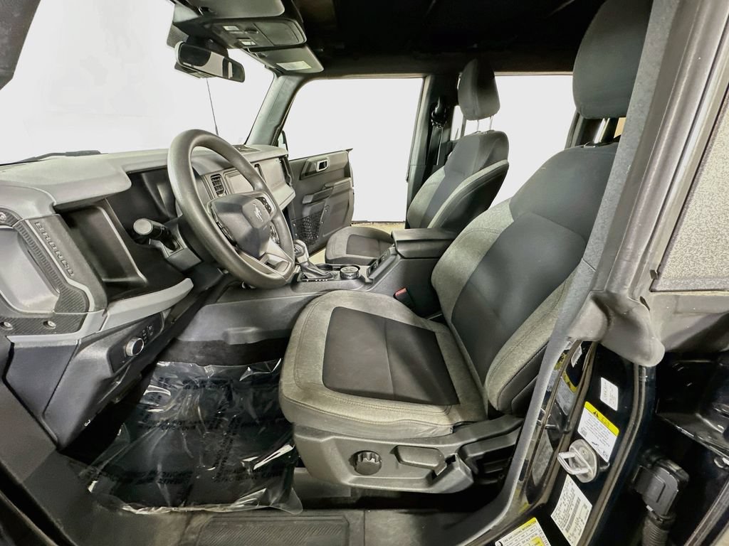 Used 2021 Ford Bronco 4-Door AWD/4WD image 17